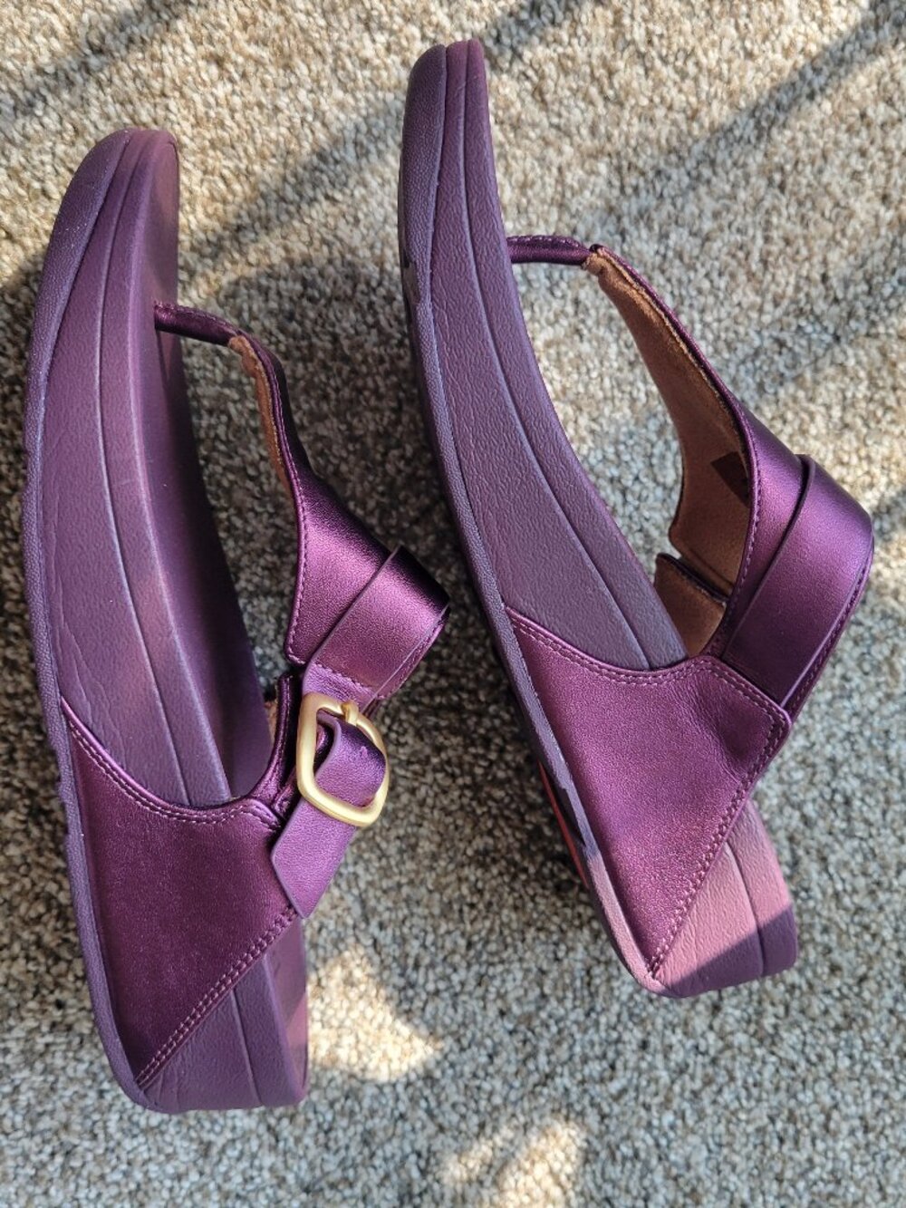 FitFlop Lulu Adjustable leather toe-post sandals NWT, Size 8(M)